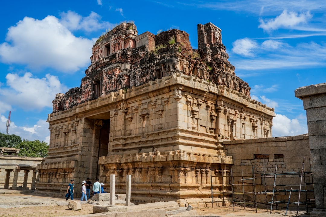Пять тысяч лет в одном дыхании: зачем мир снова смотрит на Индию