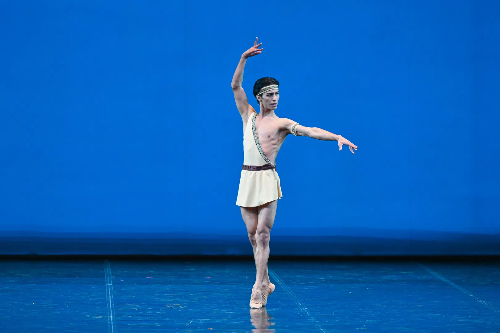 Soloist of the State Academic Bolshoi Theatre of Uzbekistan Becomes Laureate of International Competition in Russia