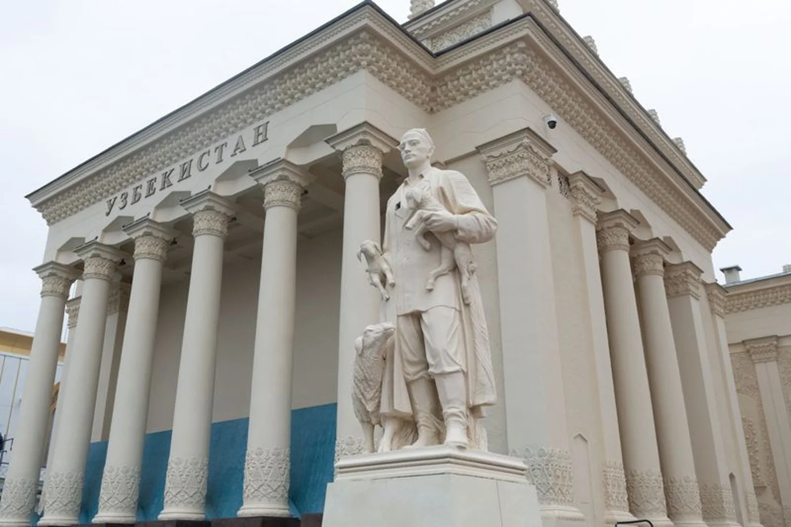 После империи: что Узбекистан рассказывает о себе языком культуры