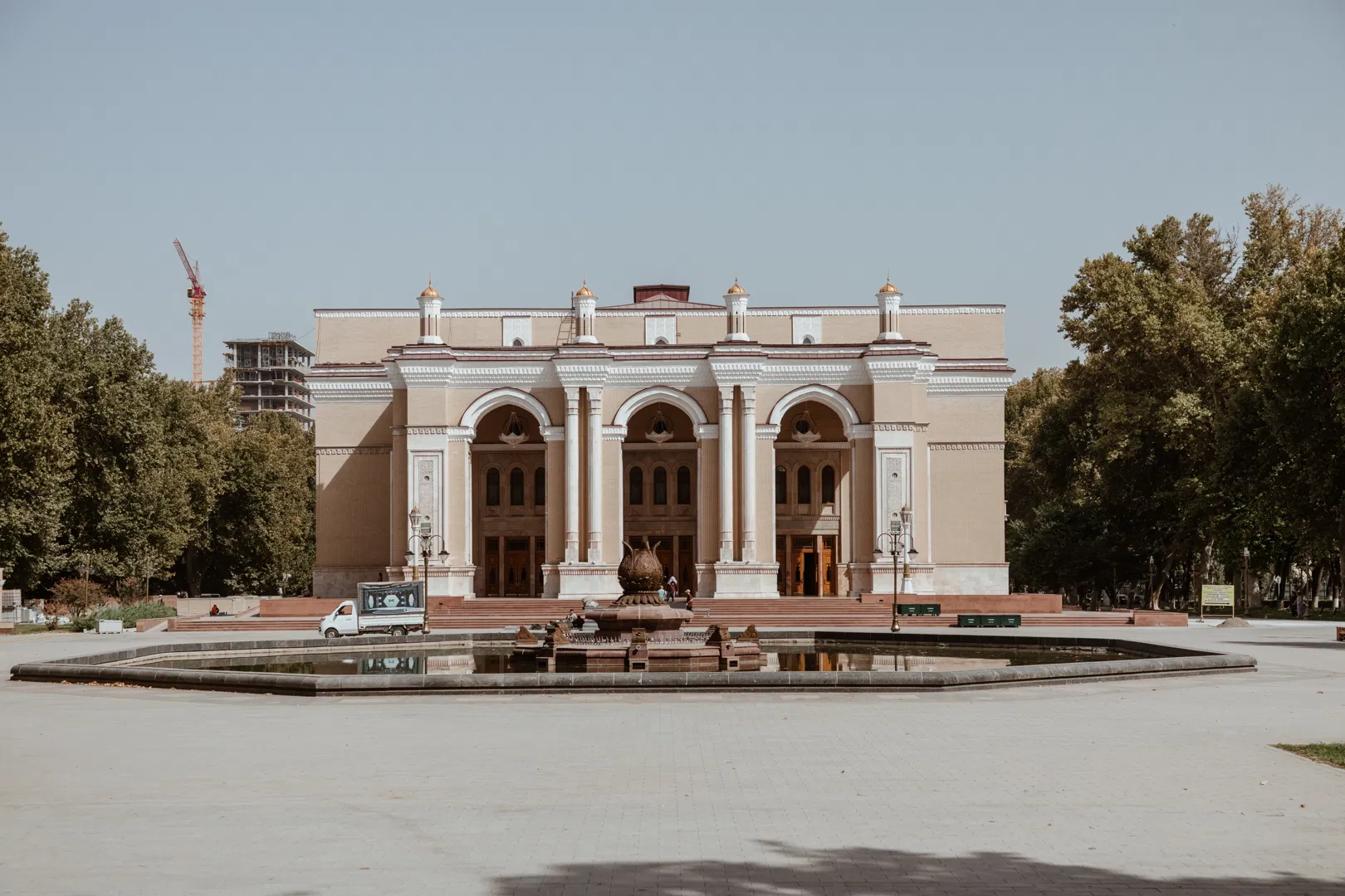 Navoi State Academic Bolshoi Theatre Artists Perform at Festival in Yekaterinburg