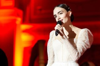 Anna Egoyan will give a poetry concert at the Palace of Trade Unions.