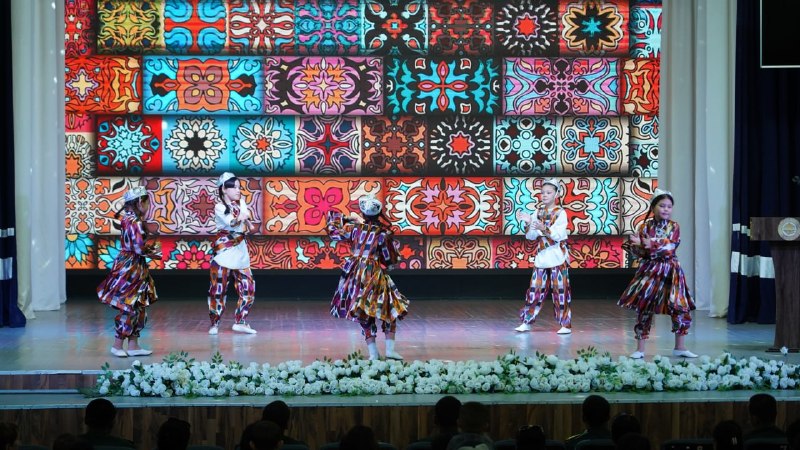 Uzbekistan Marks 35th Independence Anniversary with Festival
