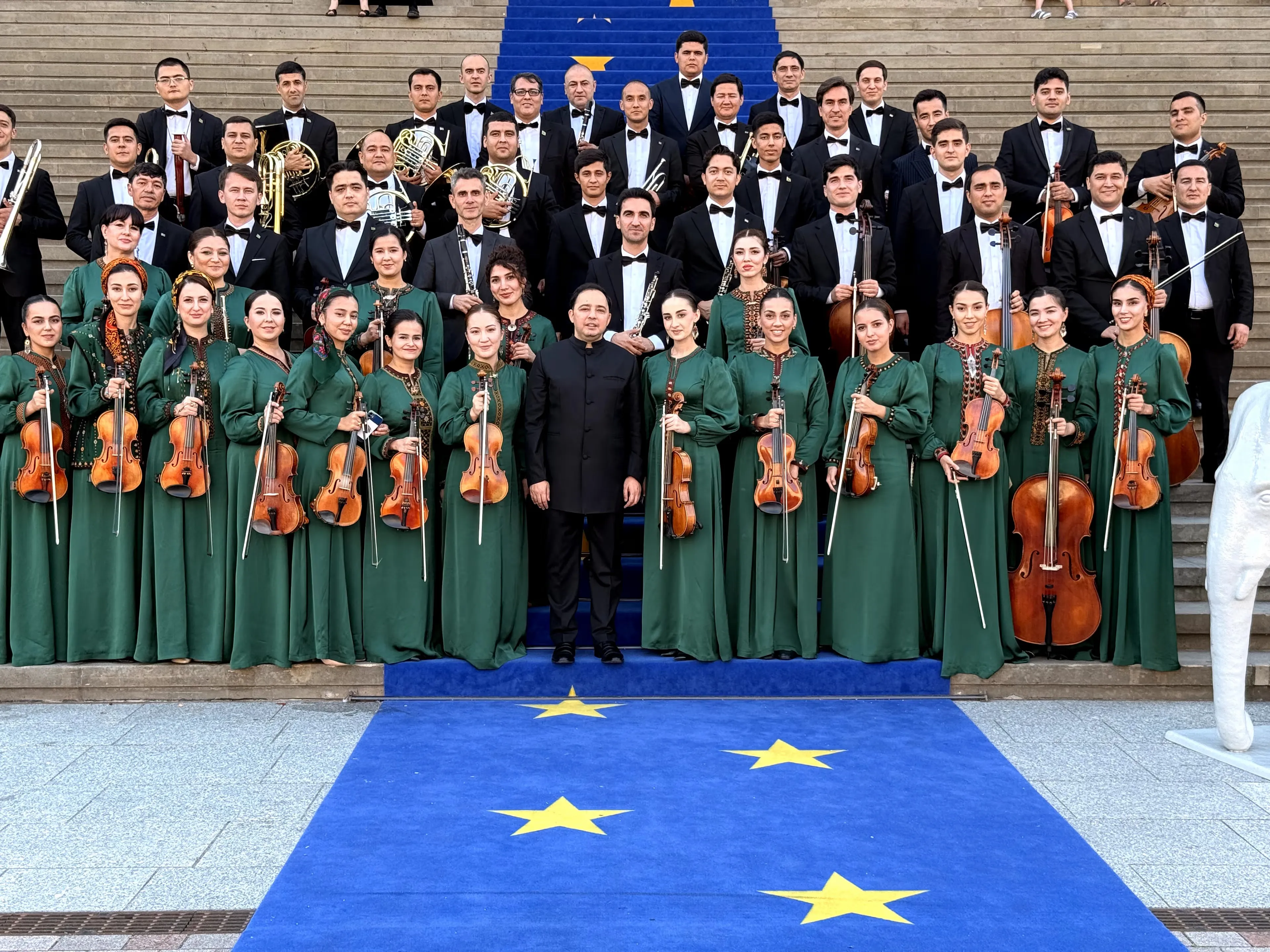 Youth Orchestra of Turkmenistan Performs in Berlin
