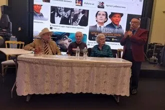 Uzbek Musical About Batyr Zakirov and Frank Sinatra Presented in New York