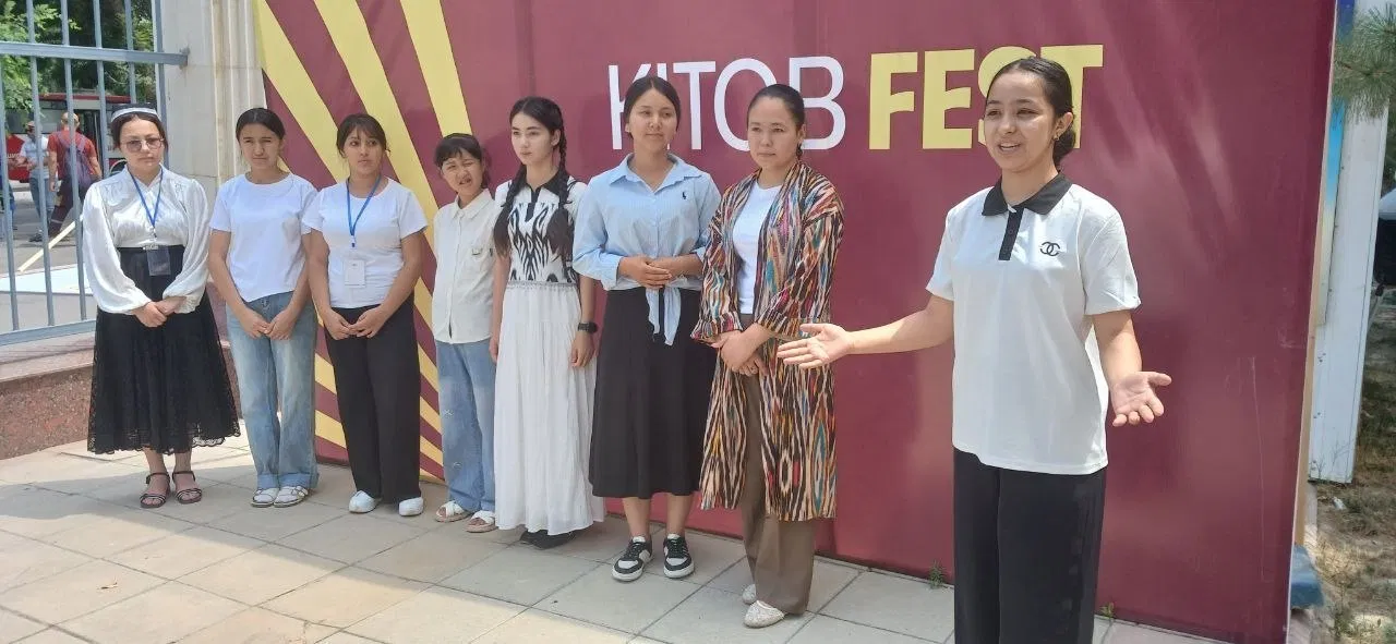 A literature festival was held in Gulistan.