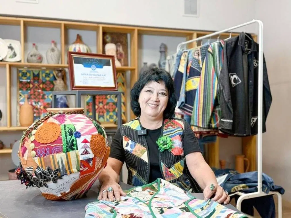 Uzbek Masters at the International Applied Arts Symposium in Bishkek