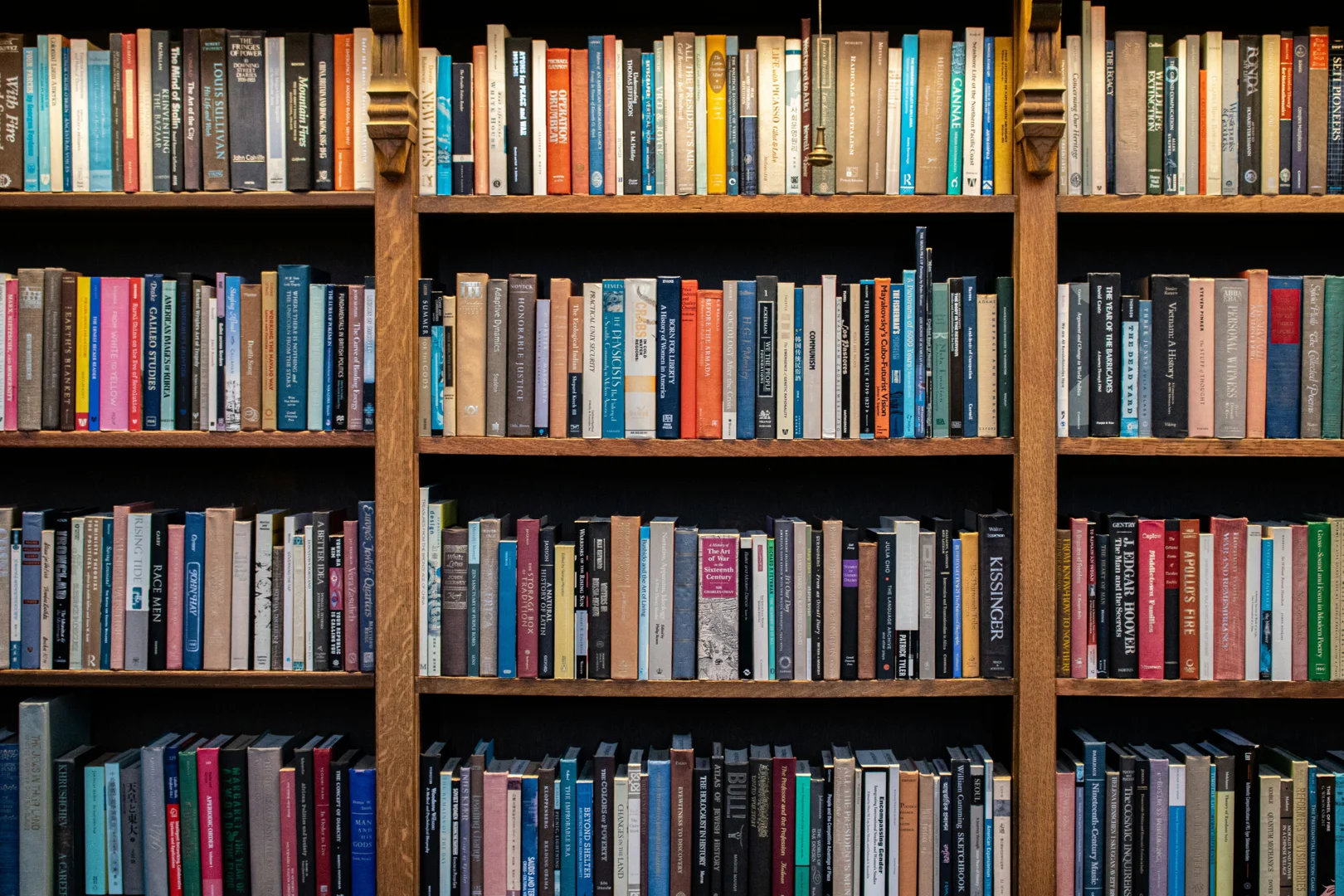 Что читают в Узбекистане: обзор книг и читательских вкусов