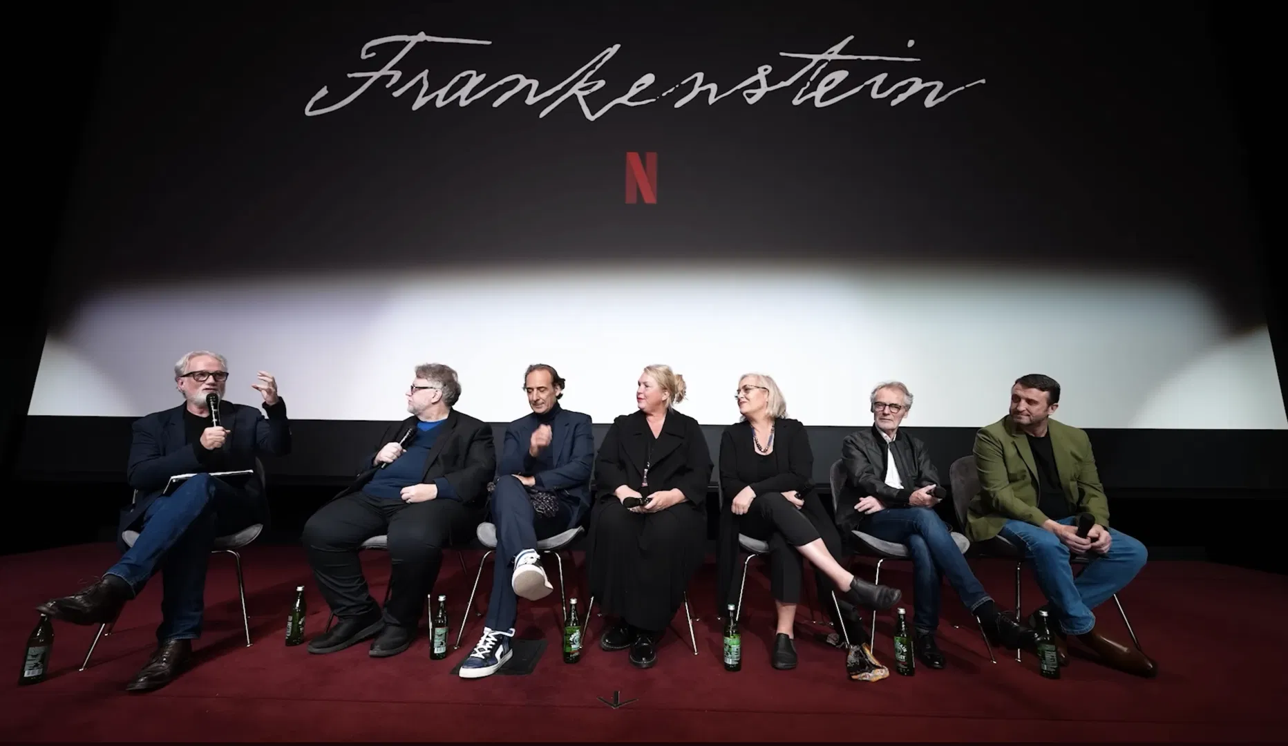 David Fincher va Guillermo del Toro Netflix uchun ishlamoqda