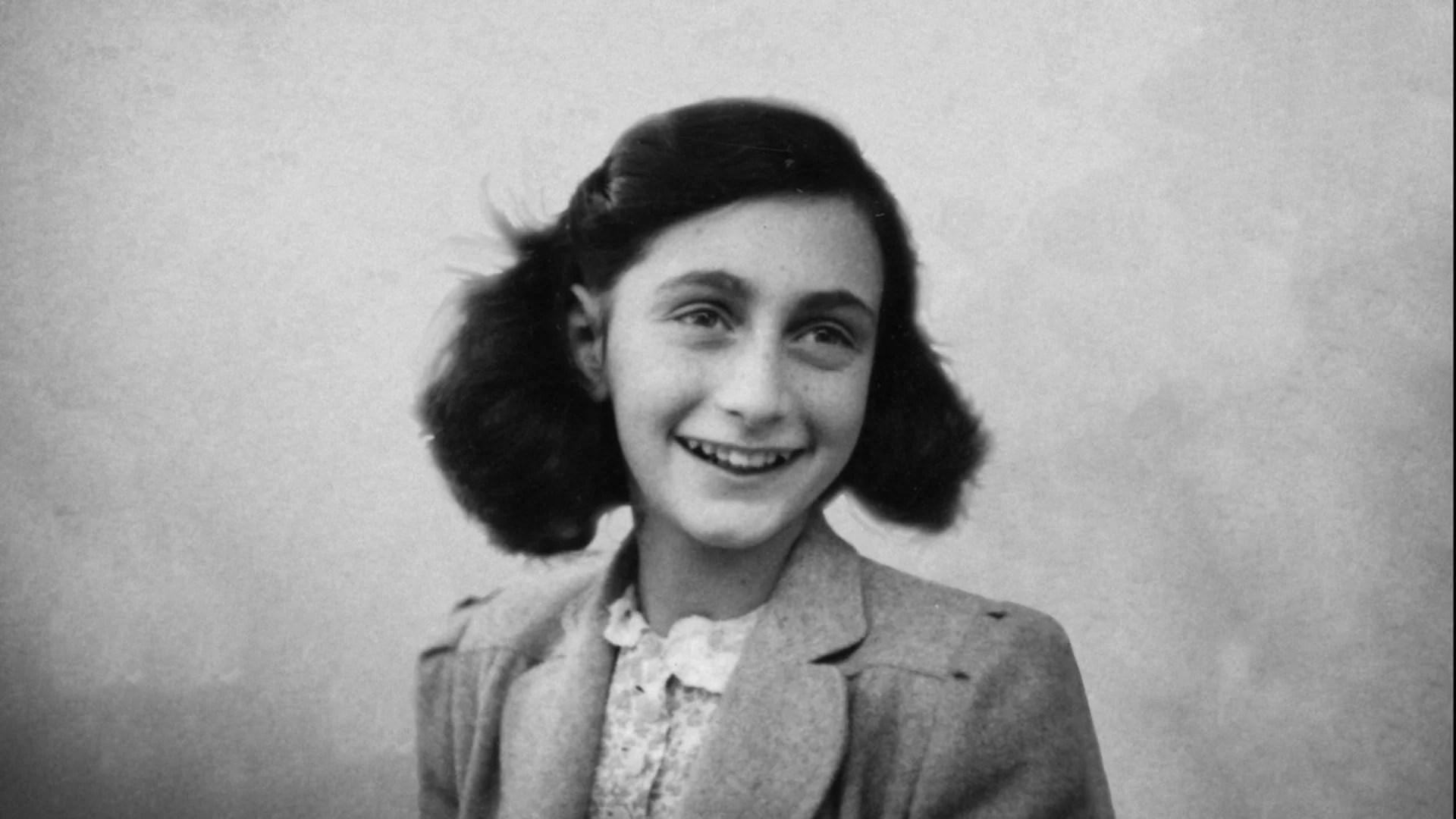 Photo of the day: portrait of Anna Frank