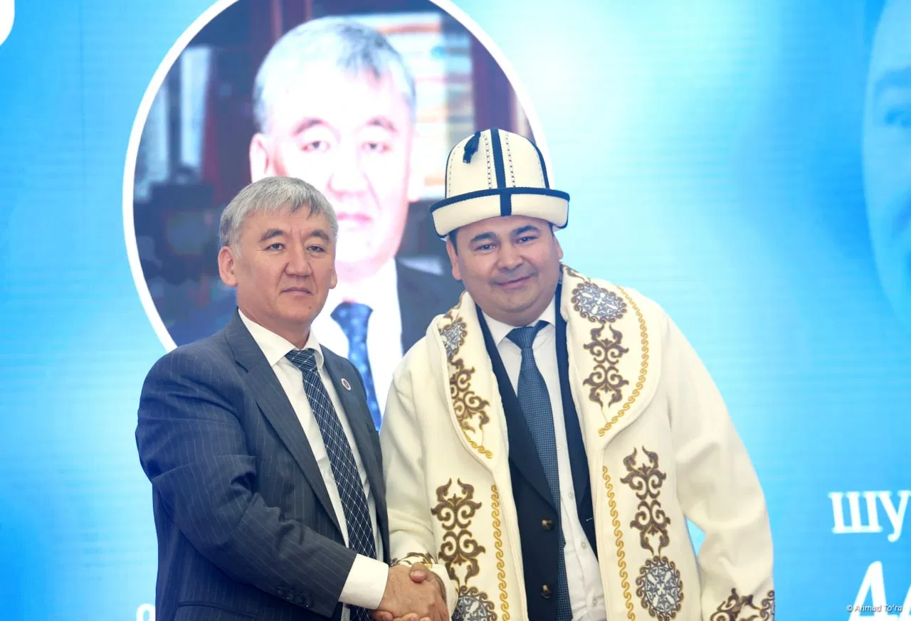 O'sh shahrida o‘zbek shoirining kitob taqdimoti bo‘lib o‘tdi