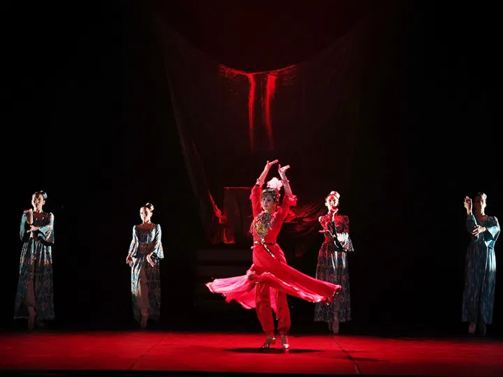 From Sacred Fire to High Art: The Spirit of Khorezm Lazgi
