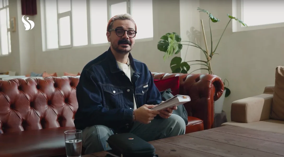 Oscar Dzhalilov. Still from the video.