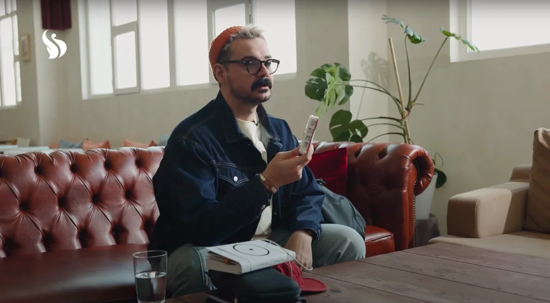 Oscar Dzhalilov. Frame from video