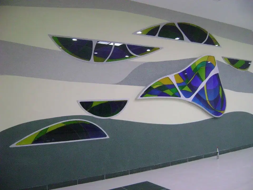 Витражная композиция «капли воды». Фото из архива mytashkent.uz