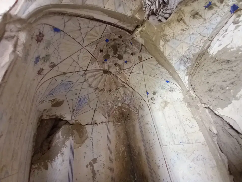 Remains of the Mirzachorbog Palace