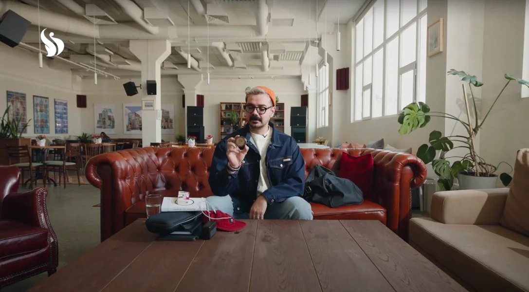 Oscar Dzhalilov. Video still.